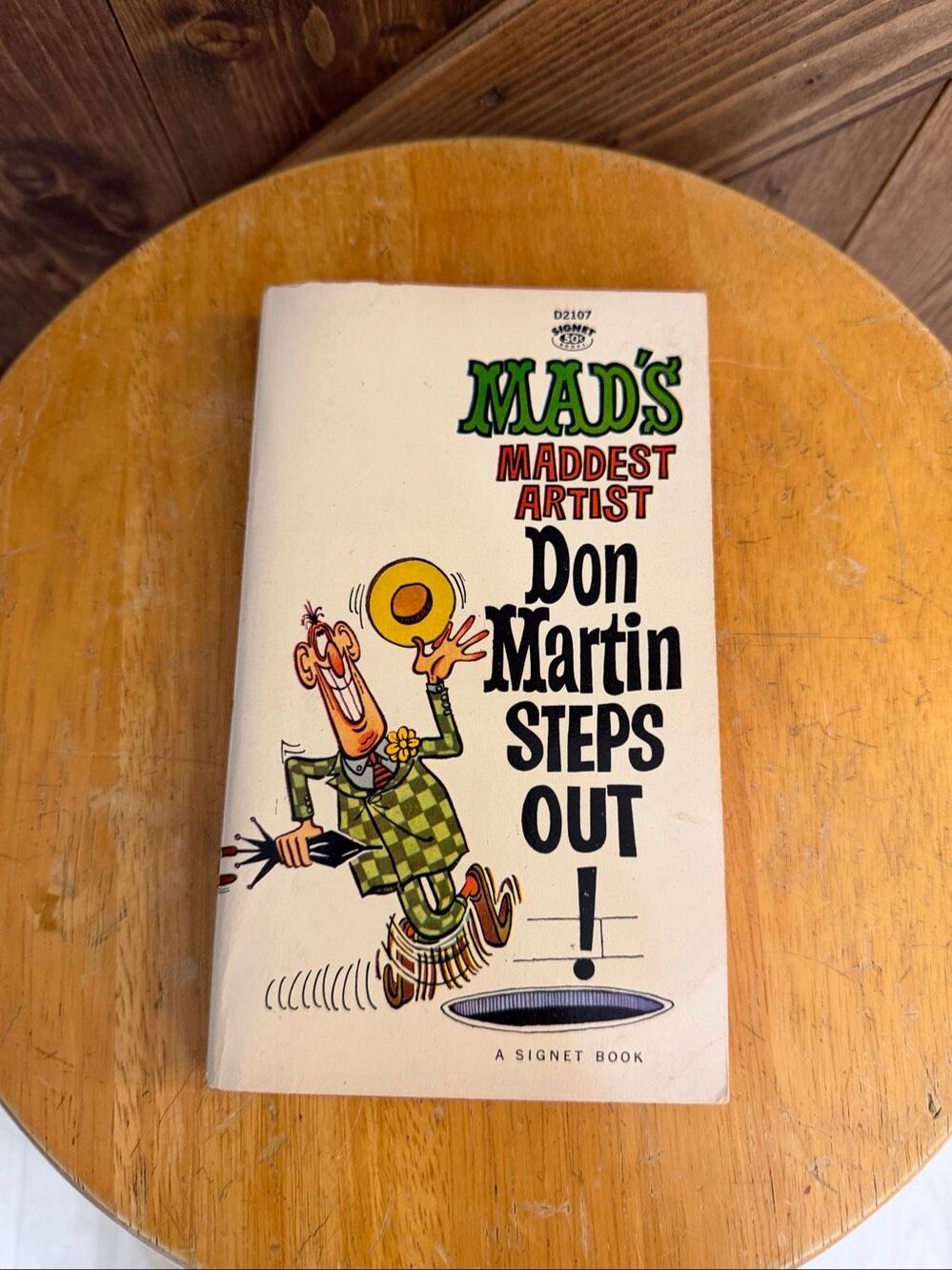 VTG MAD’s Maddest Artist Don Martin Steps Out Signet Book D2107 Paperback (9197)